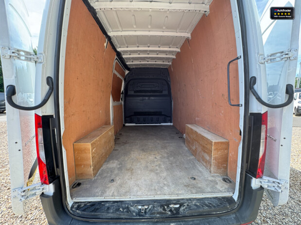 Mercedes-Benz Sprinter MWB L2H2 Medium Roof 315 Cdi Premium Air Con Cruise EURO 6 9