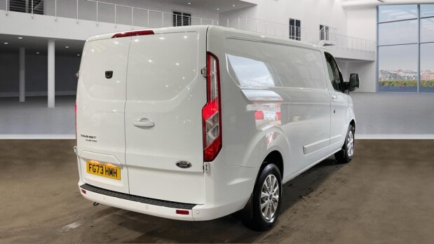 Ford Transit Custom LWB L2H1 Low Roof 300 Limited Air Con Alloys Camera Sensors EURO 6 4