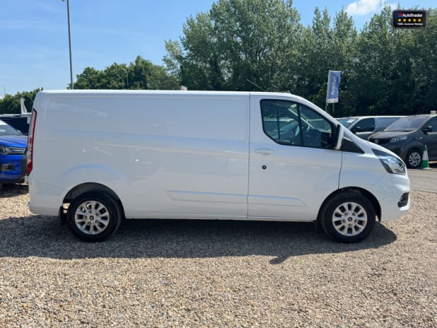 Ford Transit Custom LWB L2H1 Low Roof 300 Limited Air Con Alloys Camera Sensors EURO 6 5