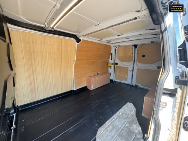 Ford Transit Custom LWB L2H1 Low Roof 300 Limited Air Con Alloys Camera Sensors EURO 6 10