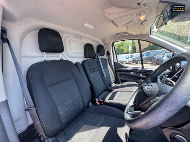 Ford Transit Custom LWB L2H1 Low Roof 300 Limited Air Con Alloys Camera Sensors EURO 6 14