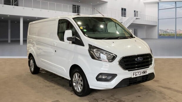 Ford Transit Custom LWB L2H1 Low Roof 300 Limited Air Con Alloys Camera Sensors EURO 6 2