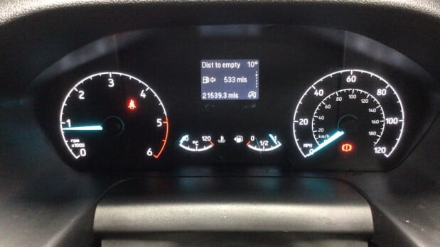 Ford Transit Custom SWB L1H1 Low Roof 300 Limited Air Con Alloys Camera Sensors EURO 6 10