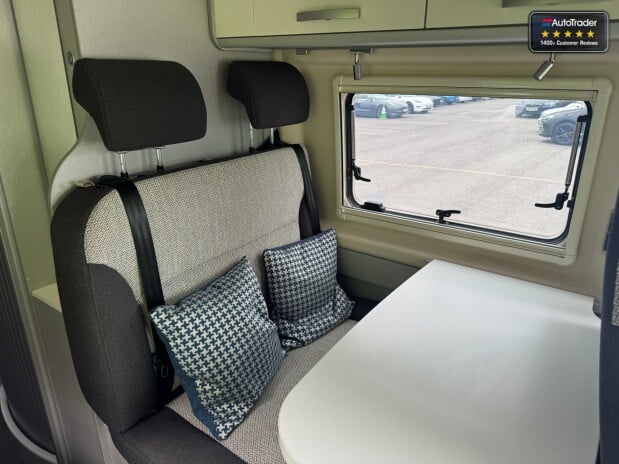 Hymer Free Free 600|4 Berth|4 Belt|Pop Top|Shower VANLUX 9