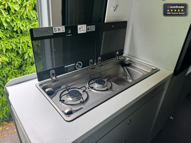 Hymer Free Free 600|4 Berth|4 Belt|Pop Top|Shower VANLUX 12