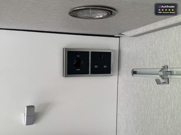Hymer Free Free 600|4 Berth|4 Belt|Pop Top|Shower VANLUX 14