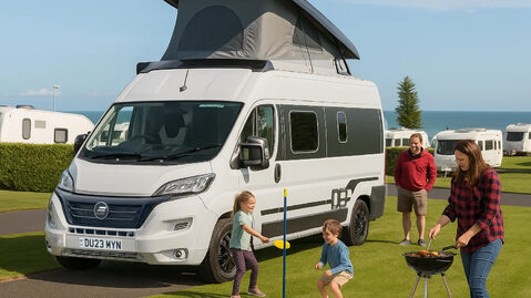 Hymer Free Free 600|4 Berth|4 Belt|Pop Top|Shower VANLUX 