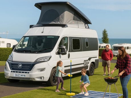 Hymer Free Free 600|4 Berth|4 Belt|Pop Top|Shower VANLUX