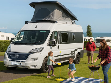 Hymer Free Free 600|4 Berth|4 Belt|Pop Top|Shower VANLUX