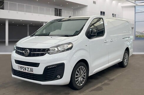 Vauxhall Vivaro LWB L2H1 Low Roof F3100 Pro Air Con Nav Sensors EURO 6