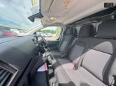 Vauxhall Vivaro LWB L2H1 Low Roof F3100 Pro Air Con Nav Sensors EURO 6 13
