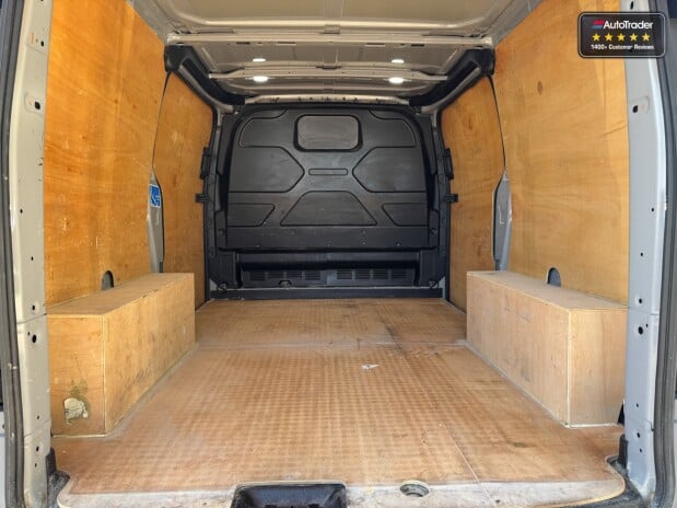 Ford Transit Custom AUTO SWB L1H1 MS-RT 320 Limited Air Con Cam Nav Sensors EURO 6 16