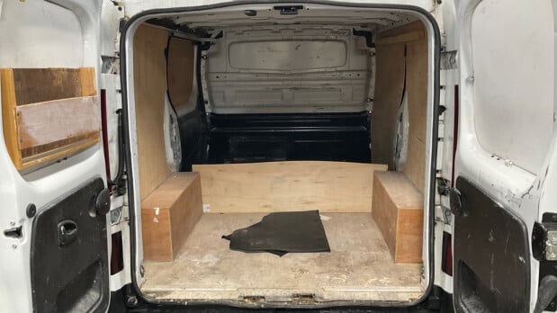 Renault Trafic SWB L1H1 Low Roof Sl28 Business Plus Dci Air Con Sensors EURO 6 5