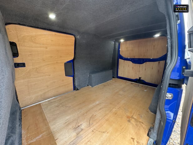 Ford Transit Custom AUTO LWB L2H1 Genuine MS-RT Sport 320 Air Con Cam Nav Sensors EURO 6 11