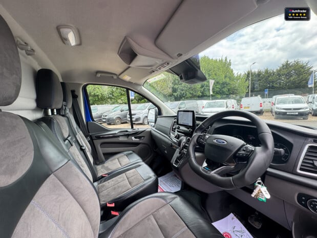 Ford Transit Custom AUTO LWB L2H1 Genuine MS-RT Sport 320 Air Con Cam Nav Sensors EURO 6 17