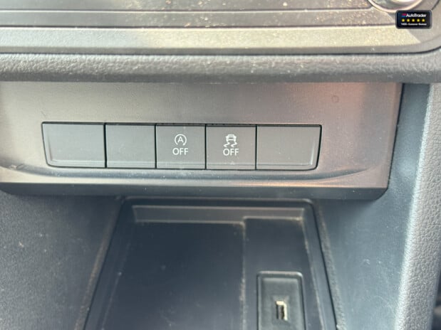 Volkswagen Caddy SWB L1H1 Low Roof C20 Tdi Startline Air Con Nav EURO 6 NO VAT 28