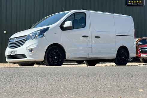 Vauxhall Vivaro SWB L1H1 Low Roof 2700 Limited Edition Air Con Navigation EURO 6