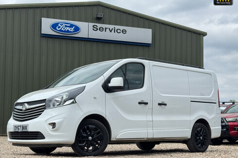 Vauxhall Vivaro SWB L1H1 Low Roof 2700 Limited Edition Air Con Navigation EURO 6