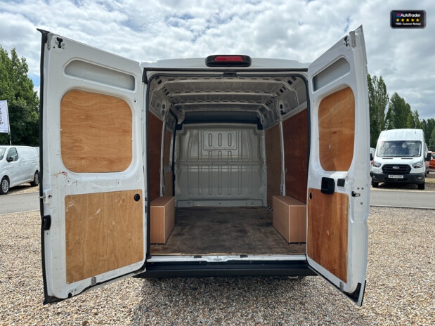 Citroen Relay MWB L2H2 Medium Roof Air Con Side Door EURO 6 8