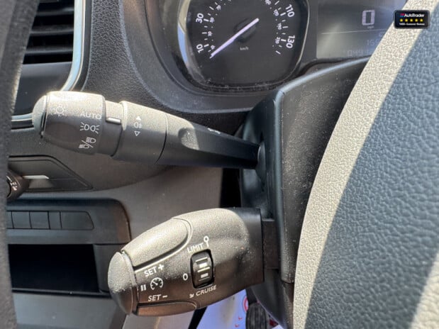 Citroen Dispatch XLWB L3H1 [SOLD CM] Low Roof 1000 Enterprise Pro Air Con Sensors Bluehdi EU 22