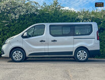 Renault Trafic 1.6 dCi ENERGY 27 Sport Nav Minibus Double Cab 5dr Diesel Manual SWB Euro 6 5