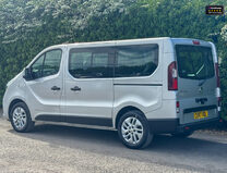 Renault Trafic 1.6 dCi ENERGY 27 Sport Nav Minibus Double Cab 5dr Diesel Manual SWB Euro 6 32