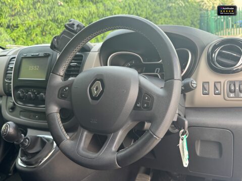 Renault Trafic 1.6 dCi ENERGY 27 Sport Nav Minibus Double Cab 5dr Diesel Manual SWB Euro 6 11