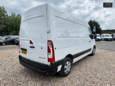 Renault Master MWB L2H2 Medium Roof 35 Business Plus Dci Air Con EURO 6 6
