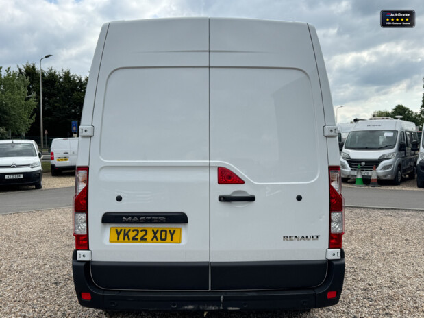Renault Master MWB L2H2 Medium Roof 35 Business Plus Dci Air Con EURO 6 7