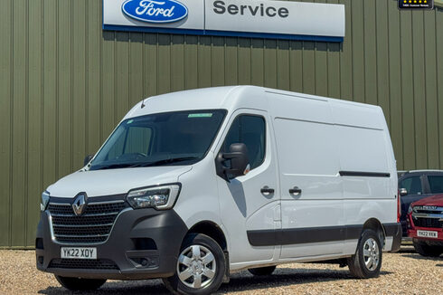 Renault Master MWB L2H2 Medium Roof 35 Business Plus Dci Air Con EURO 6