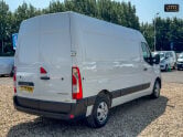 Renault Master MWB L2H2 Medium Roof 35 Business Plus Dci Air Con EURO 6 6