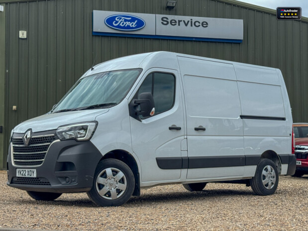 Renault Master MWB L2H2 Medium Roof 35 Business Plus Dci Air Con EURO 6 1