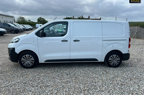 Citroen Dispatch MWB L2H1 1000 Enterprise Bluehdi Air Con Sensors EURO 6 NO VAT