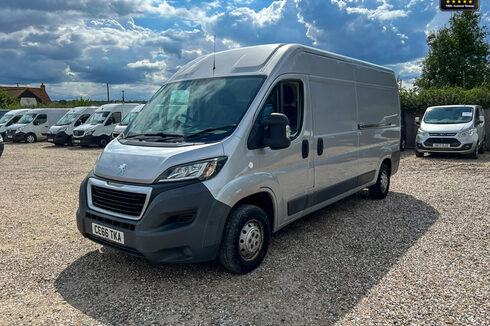 Peugeot Boxer LWB L3H2 Medium Roof Professional Air Con Nav Sensors EURO 6 NO VAT