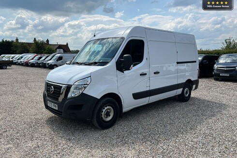 Nissan NV400 MWB L2H2 Medium Roof Dci Acenta Sensors EURO 6 NO VAT