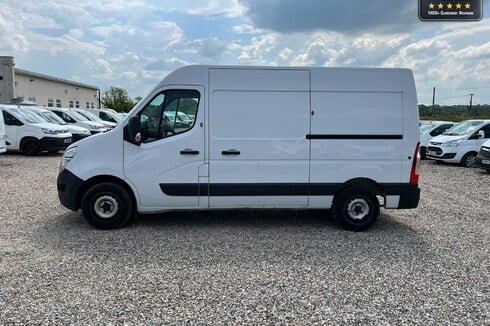 Nissan NV400 MWB L2H2 Medium Roof Dci Acenta Sensors EURO 6 NO VAT