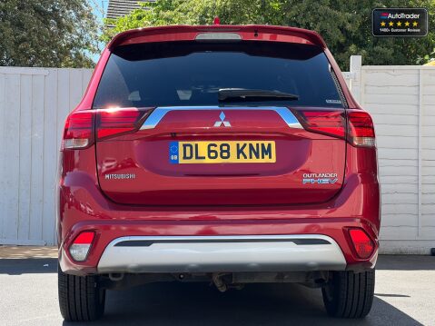 Mitsubishi Outlander (Sold) 2.4h TwinMotor 13.8kWh 4h SUV 5dr Petrol Plug-in Hybrid CVT 4WD Euro 8