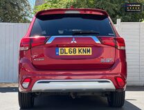 Mitsubishi Outlander (Sold) 2.4h TwinMotor 13.8kWh 4h SUV 5dr Petrol Plug-in Hybrid CVT 4WD Euro 8