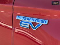 Mitsubishi Outlander (Sold) 2.4h TwinMotor 13.8kWh 4h SUV 5dr Petrol Plug-in Hybrid CVT 4WD Euro 23