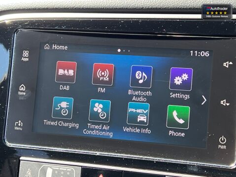 Mitsubishi Outlander (Sold) 2.4h TwinMotor 13.8kWh 4h SUV 5dr Petrol Plug-in Hybrid CVT 4WD Euro 32