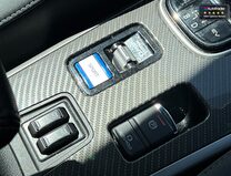 Mitsubishi Outlander (Sold) 2.4h TwinMotor 13.8kWh 4h SUV 5dr Petrol Plug-in Hybrid CVT 4WD Euro 41