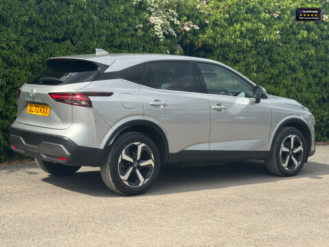 Nissan Qashqai 1.3 DIG-T MHEV N-Connecta SUV 5dr Petrol Hybrid Manual Euro 6 (s/s) (140 ps 3