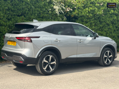 Nissan Qashqai 1.3 DIG-T MHEV N-Connecta SUV 5dr Petrol Hybrid Manual Euro 6 (s/s) (140 ps 30