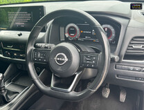 Nissan Qashqai 1.3 DIG-T MHEV N-Connecta SUV 5dr Petrol Hybrid Manual Euro 6 (s/s) (140 ps 11