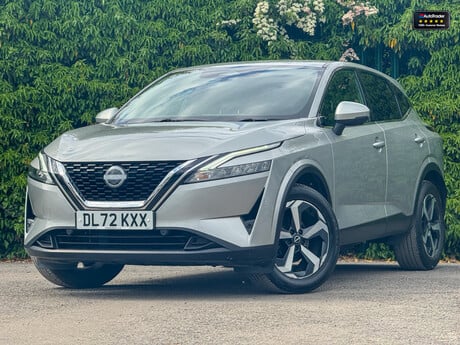 Nissan Qashqai 1.3 DIG-T MHEV N-Connecta SUV 5dr Petrol Hybrid Manual Euro 6 (s/s) (140 ps
