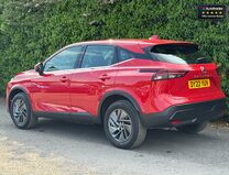 Nissan Qashqai 1.3 DIG-T MHEV Acenta Premium SUV 5dr Petrol Hybrid Manual Euro 6 (s/s) (15 6