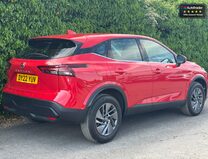 Nissan Qashqai 1.3 DIG-T MHEV Acenta Premium SUV 5dr Petrol Hybrid Manual Euro 6 (s/s) (15 27