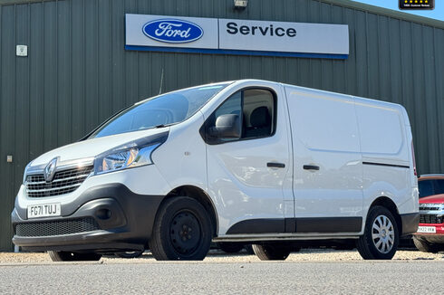 Renault Trafic SWB L1H1 Sl28 Business Plus Energy Dci Air Con Sensors EURO 6