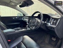 Volvo V60 2.0 D3 Momentum Plus Estate 5dr Diesel Auto Euro 6 (s/s) (150 ps)[Tadley] 9