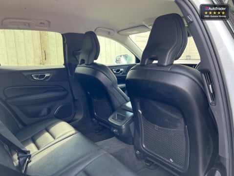 Volvo V60 2.0 D3 Momentum Plus Estate 5dr Diesel Auto Euro 6 (s/s) (150 ps)[Tadley] 11